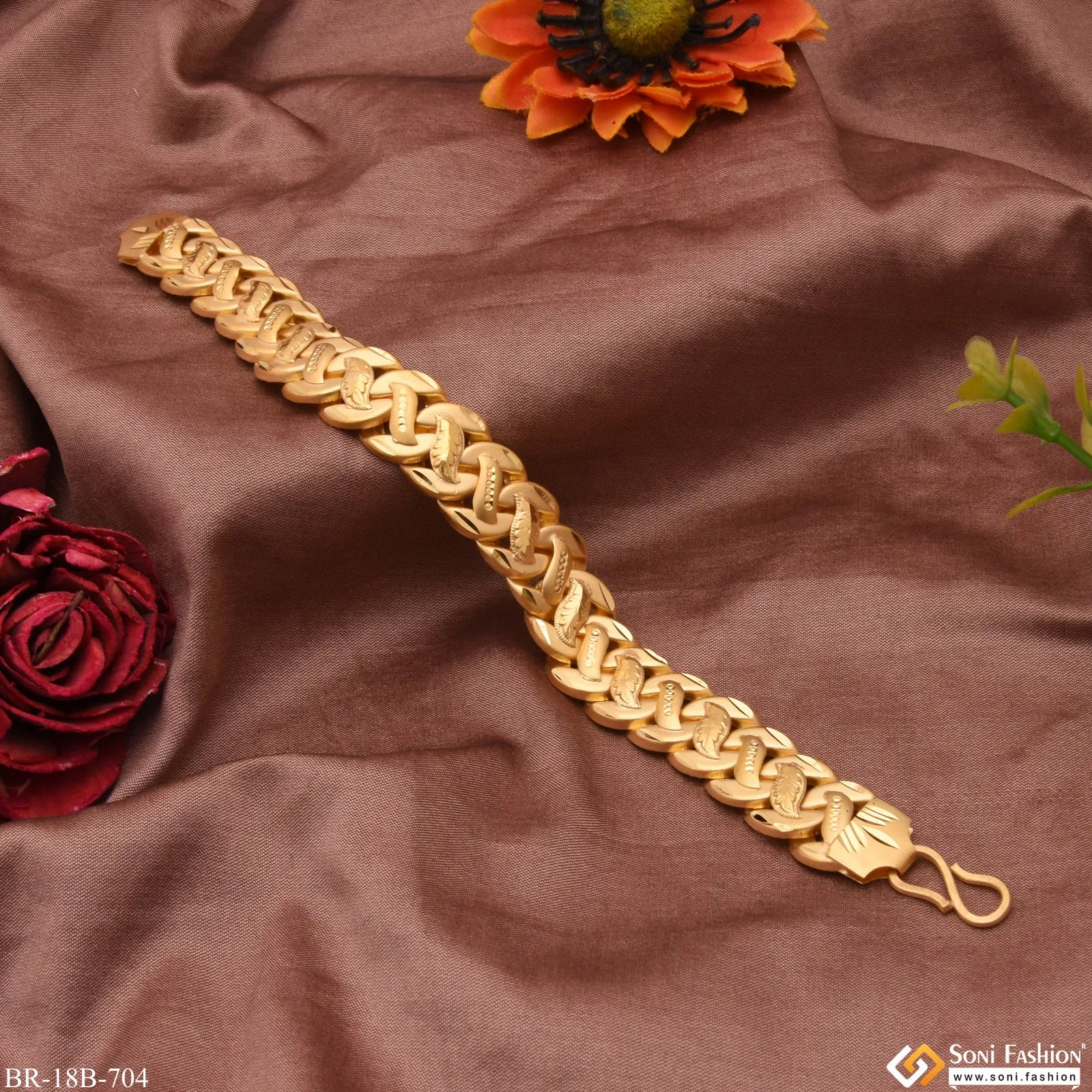 1 Gram Gold - Latest Design High-quality Gold Plated Hollow Bracelet - Style B704