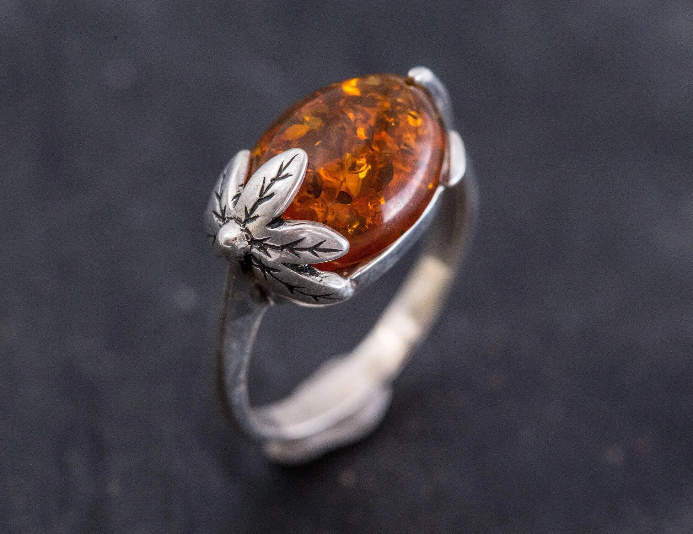 Amber Leaf Ring - Genuine Amber Ring - Vintage Amber Ring