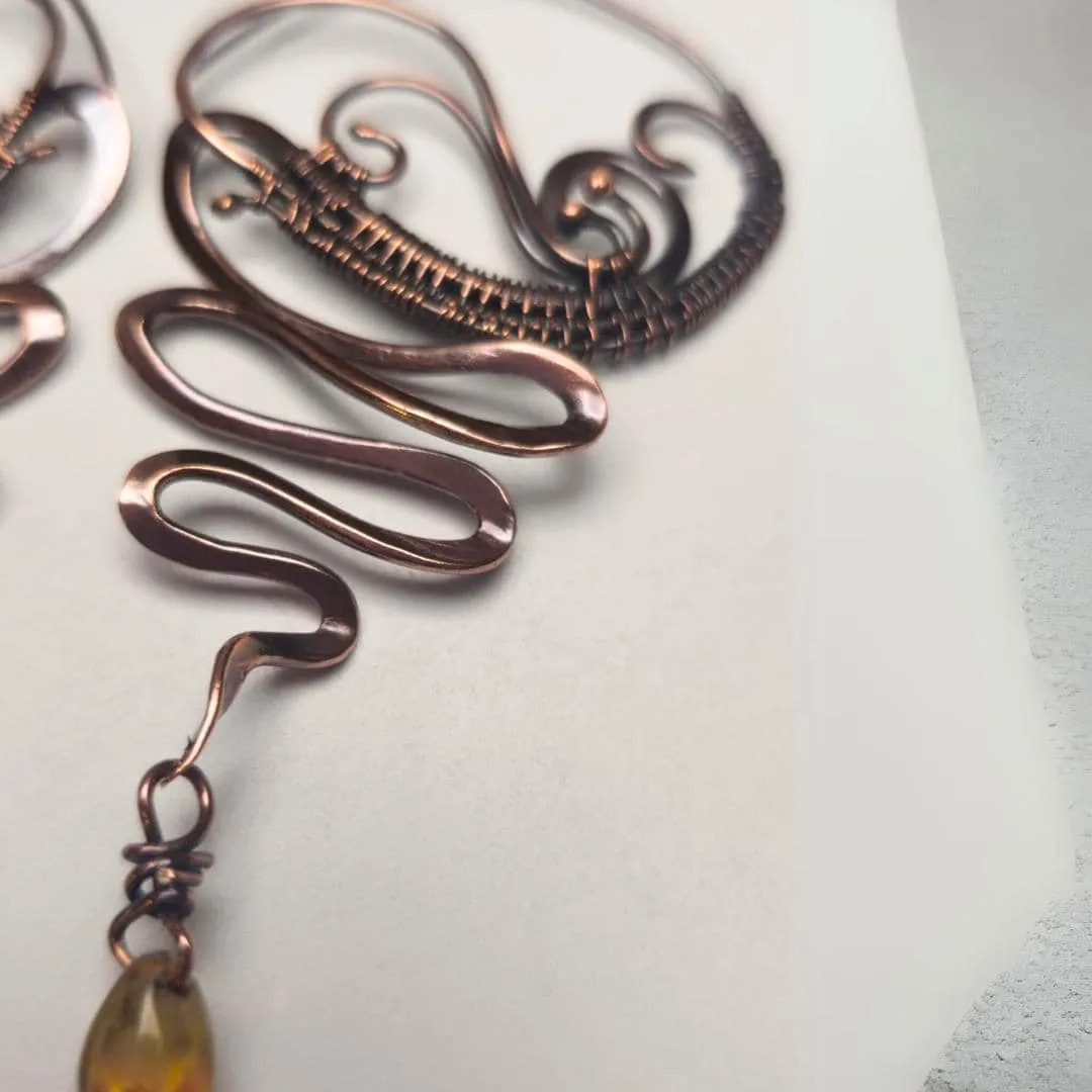Copper Swirl Dangle Earrings – Handmade with Glass Drops in Boho Style
